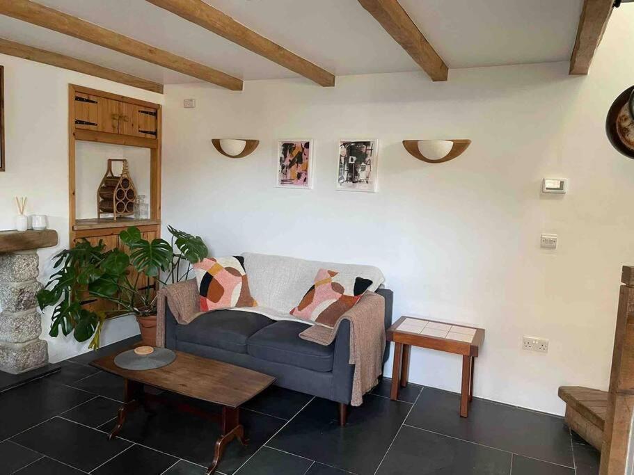 9A Viaduct Cottage - The Cosiest Bolthole In The Sw! Hayle Dış mekan fotoğraf